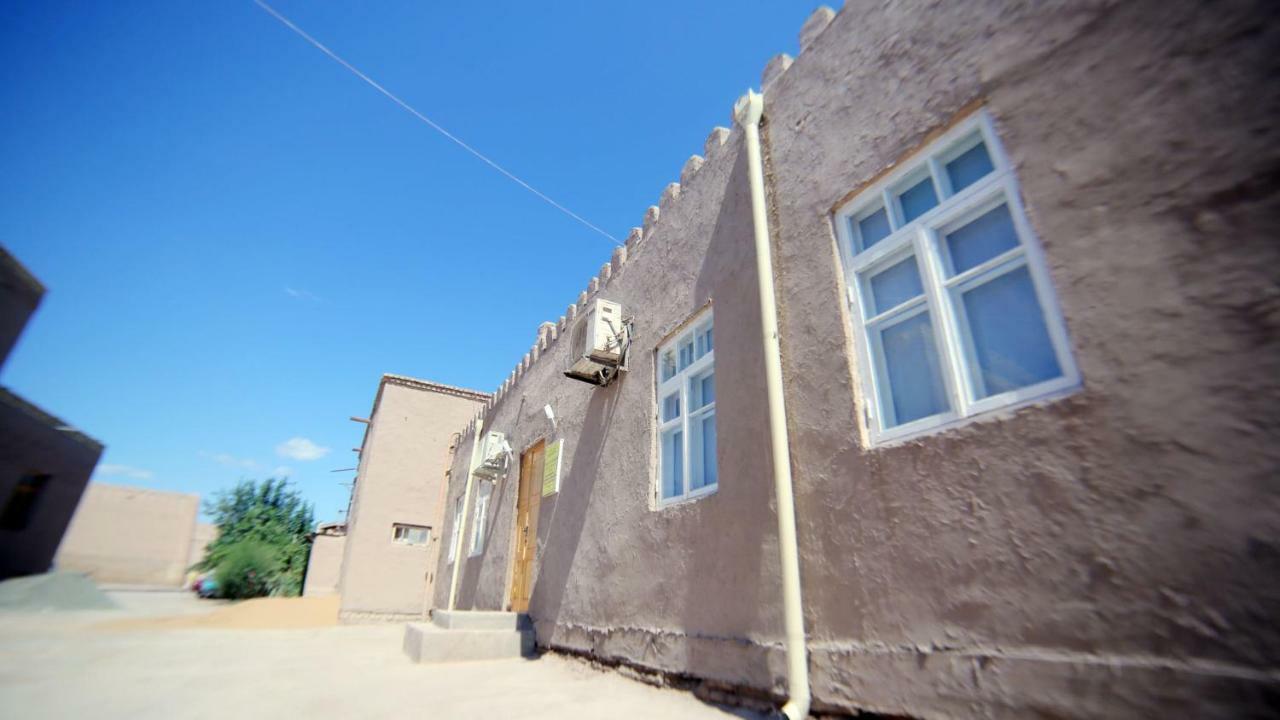 Qutlug Qadam Guest House Khiva Exterior photo