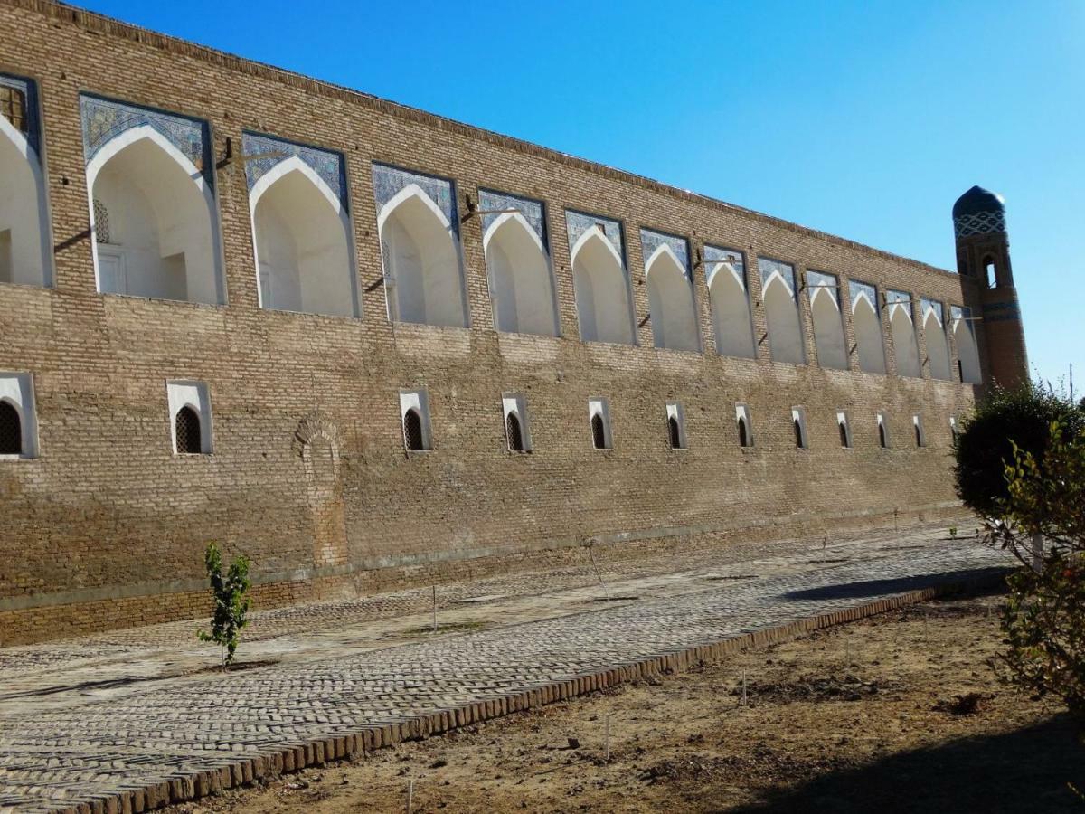 Qutlug Qadam Guest House Khiva Exterior photo